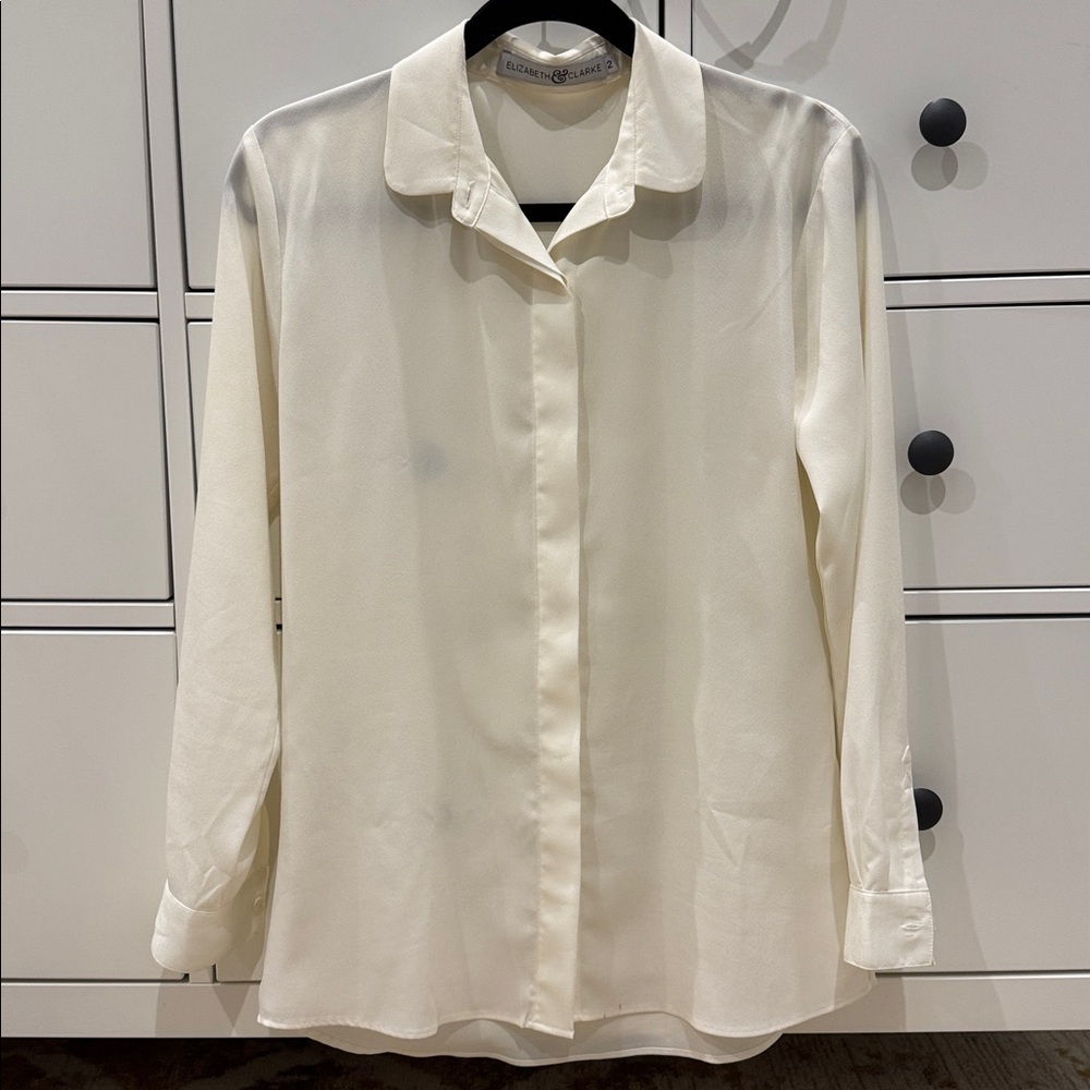 Elizabeth & Clarke Cream button up Blouse